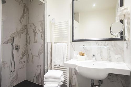 Hotel Accademia - image 6