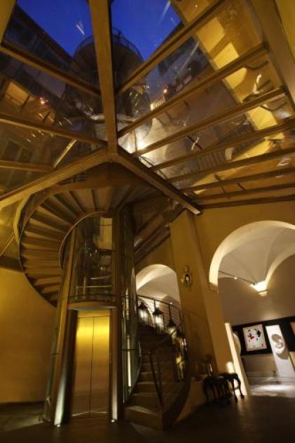 Borghese Palace Art Hotel - image 1