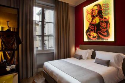 The Frame Hotel - image 1