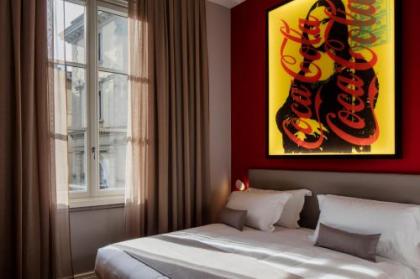 The Frame Hotel - image 8