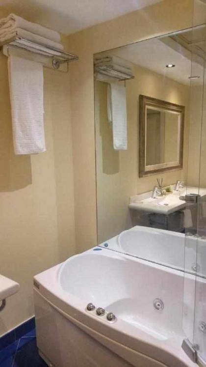 Tornabuoni La Petite Suite - image 26