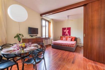 Design Apartments Florence- Florence City Center - image 17