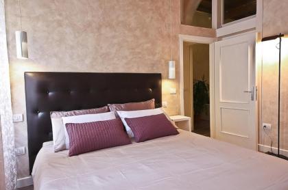 Apartments Florence - Giglio santa trinita - image 21