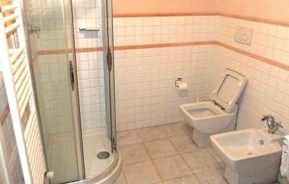 Guelfa Patio Apartment - image 8