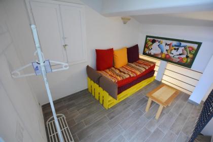 Colonna Terrace Apartment - image 19