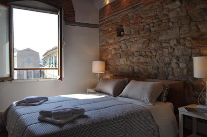 Charme in San Frediano - image 9
