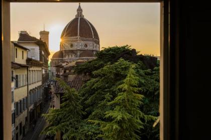 Penthouse Le Terrazze Duomo view - image 18