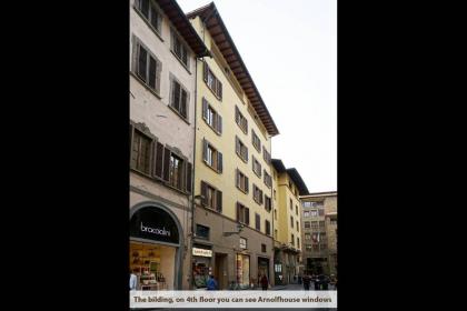 ArnolfHouse - image 12