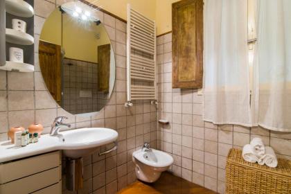 Florence Ariento Romantic Apartment - image 28