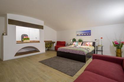Capponi Suite - image 19