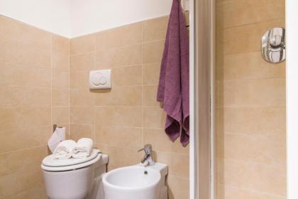 Porta Al Prato Cozy Apartment - image 19