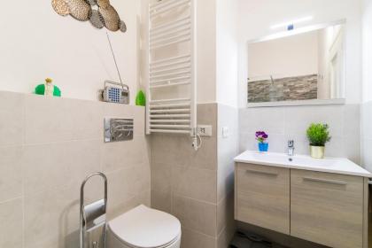 Visarno Arena Apartment - image 22
