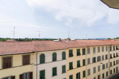Visarno Arena Apartment - image 26