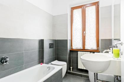 Piazza Alberti Apartment with Terrace - image 21