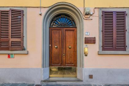 Lorenzo de' Medici Family Home - image 5