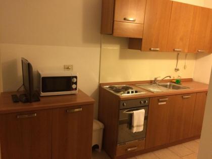 Furnished Studio for two people - image 11