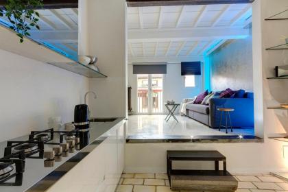 Mamo Florence - New Victor Apartment - image 21