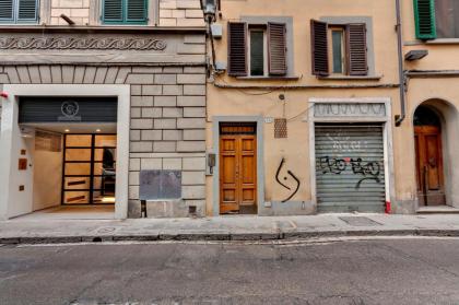 Mamo Florence - New Victor Apartment - image 5