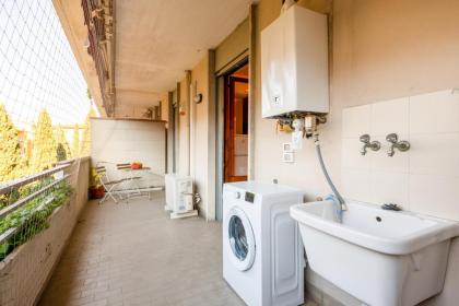 Comfortable Flat with Private Parking and Terraces - image 13