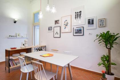 Designer Apartment in Central Florence - hosted by Sweetstay - image 21