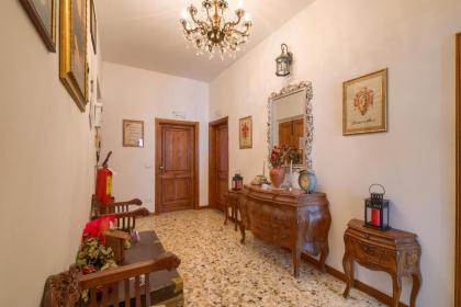 Dimora Del Magnifico - image 11