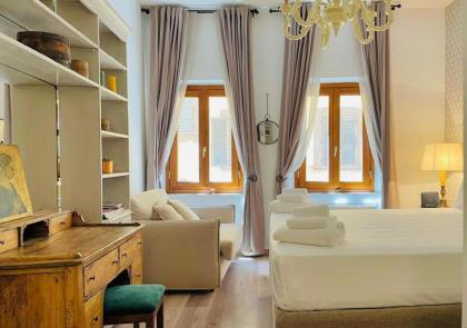 Santa Maria Novella apt 