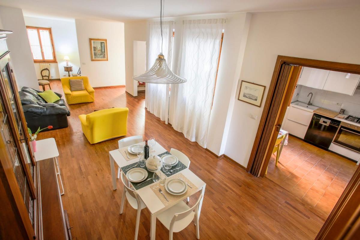 Florence Apartment-Hosted by Sweetstay - main image
