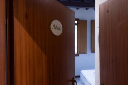 Chianti's Inn - image 20
