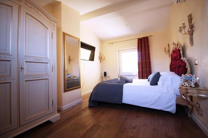 HomEdoApartments Deluxe Terme suite Florence
