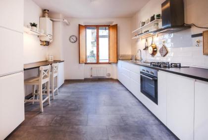 Apartments Florence- Giacomini 4 bedroom apartment - image 17