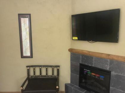The Appy Lodge - image 12