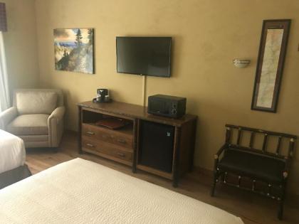 The Appy Lodge - image 14