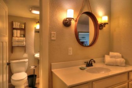 River Edge Inn - image 6