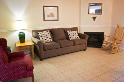 Olde Gatlinburg Rentals - image 14