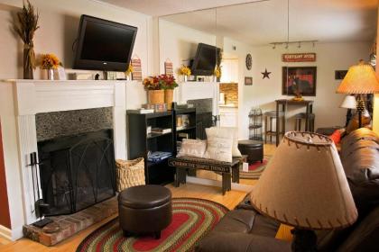 Oak Square Rentals - image 15