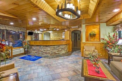 Baymont by Wyndham Gatlinburg On The River - image 4