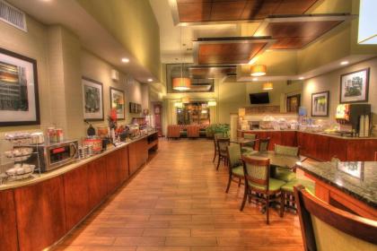 Hampton Inn By Hilton Gatlinburg - image 14