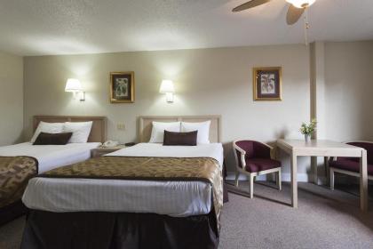 Reagan Resorts Inn - image 14