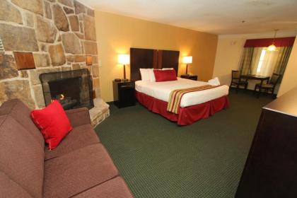 Black Bear Inn & Suites - image 8