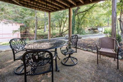 Quality Inn Creekside Gatlinburg - image 20
