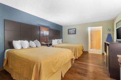 Econo Lodge Inn & Suites At The Conference Center - image 19