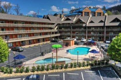 Crossroads Inn & Suites - image 7
