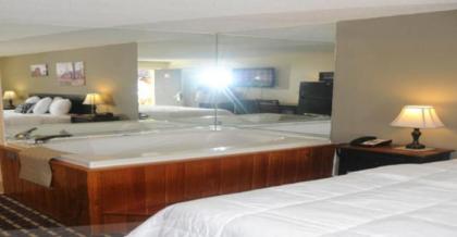 Country Town N' Suites - image 11