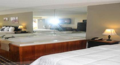 Country Town N' Suites - image 9