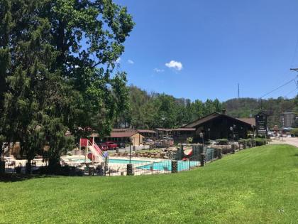 Brookside Lodge by FairBridge - image 6