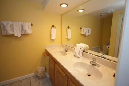 Laurel Point Resort by Capital Vacations