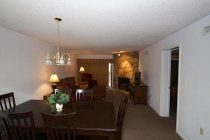 Laurel Point Resort by Capital Vacations - image 9