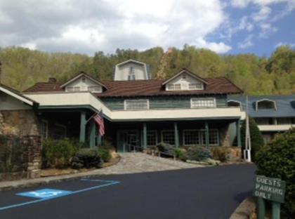Gatlinburg Inn - image 1