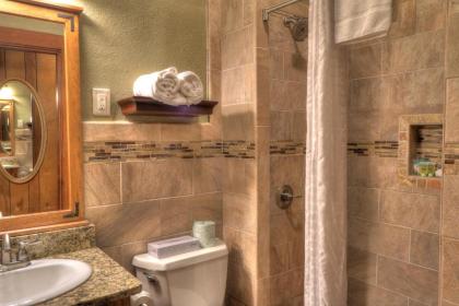 Gatlinburg Inn - image 6