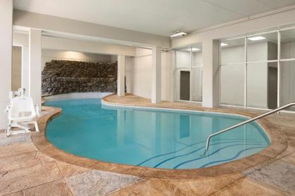 Country Inn & Suites by Radisson Gatlinburg TN - image 8